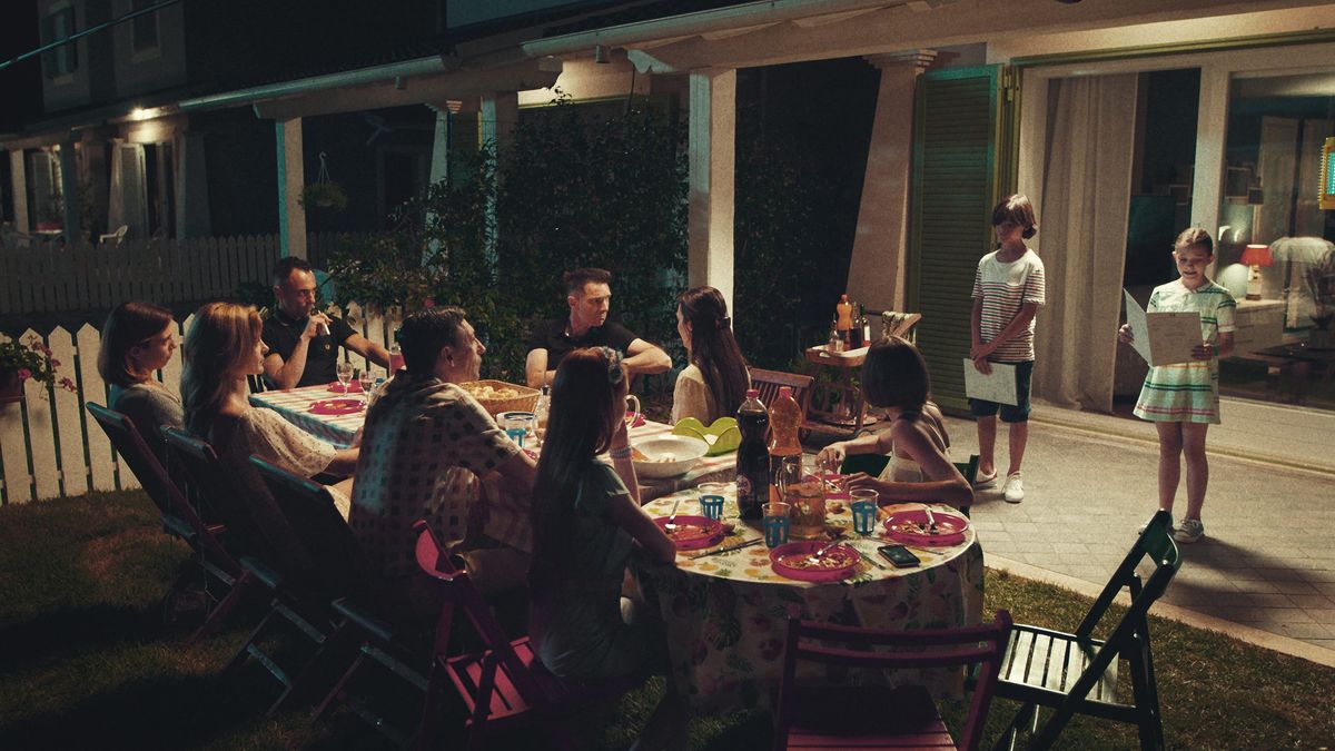 Bad Tales’ review by dha • Letterboxd